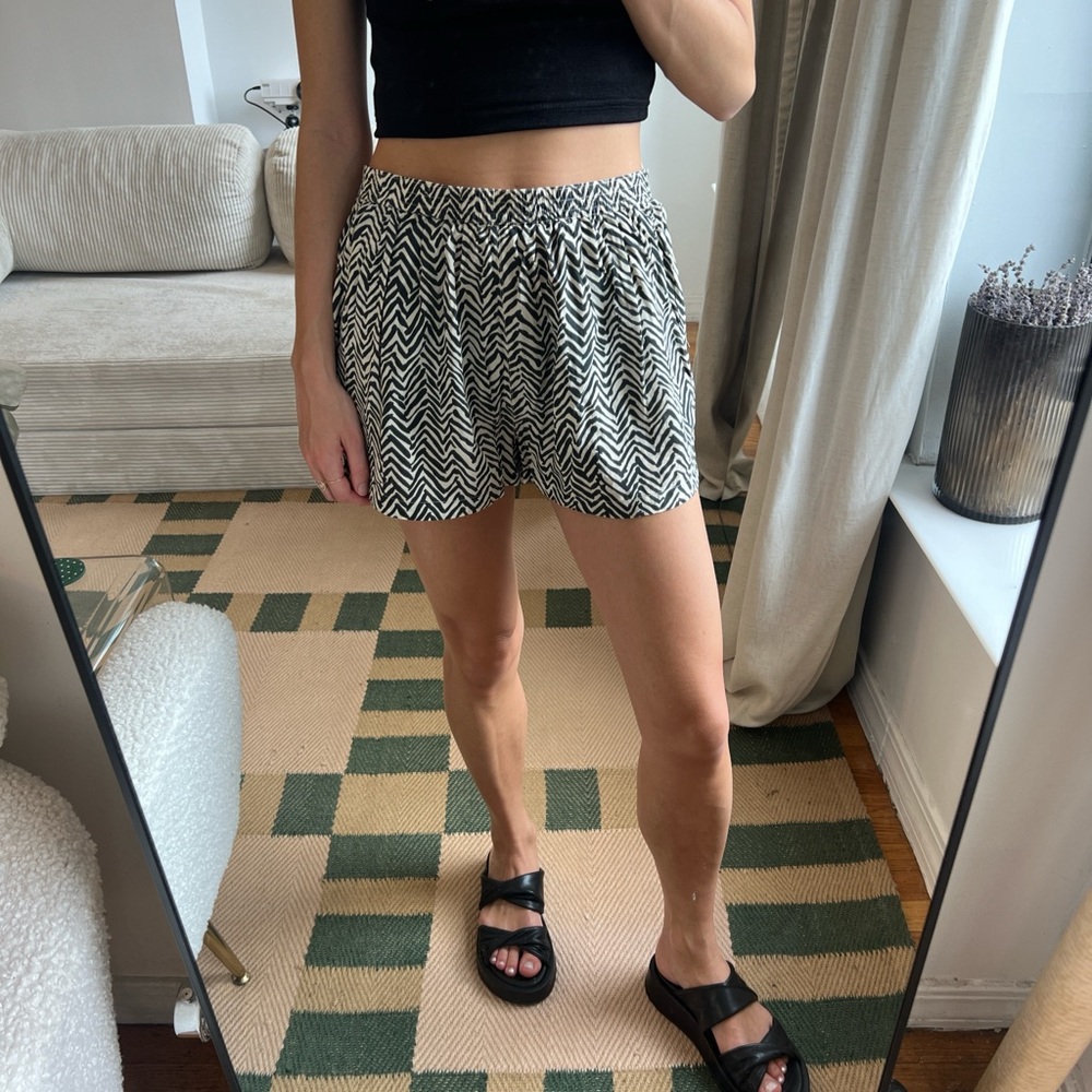 Silk zebra print shorts